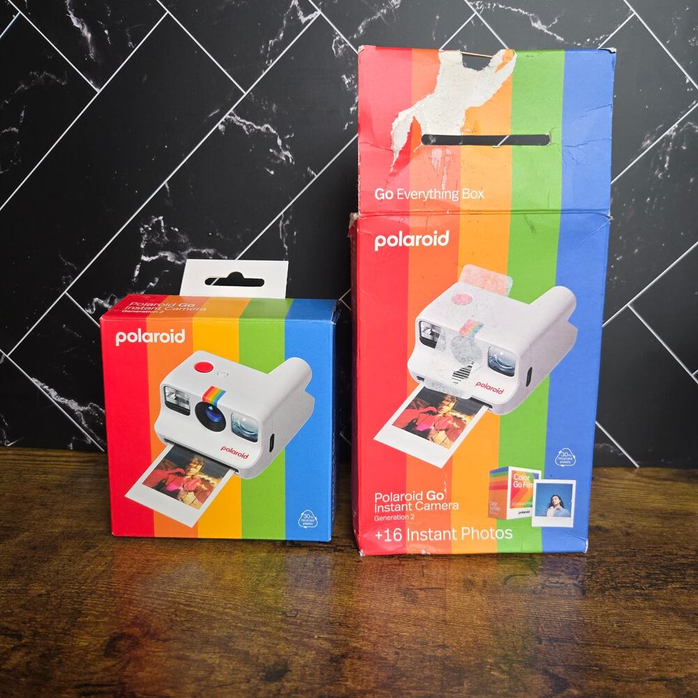 Polaroid Go Generation 2 White Instant Camera Box Accessories Powers On